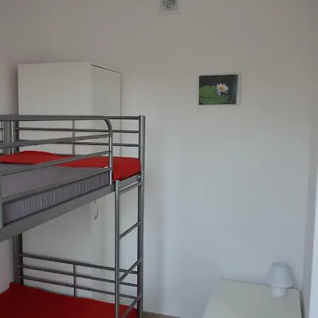 Apartment Birdwatcher *