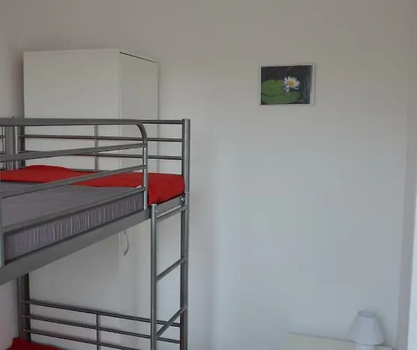 Apartment Birdwatcher *